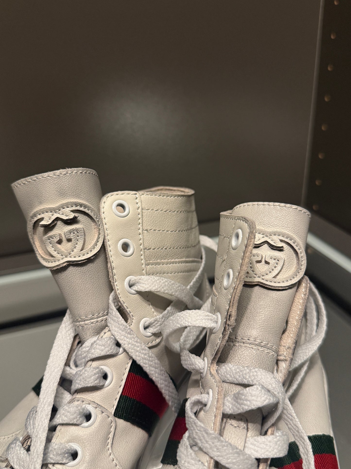 Tenis de bota