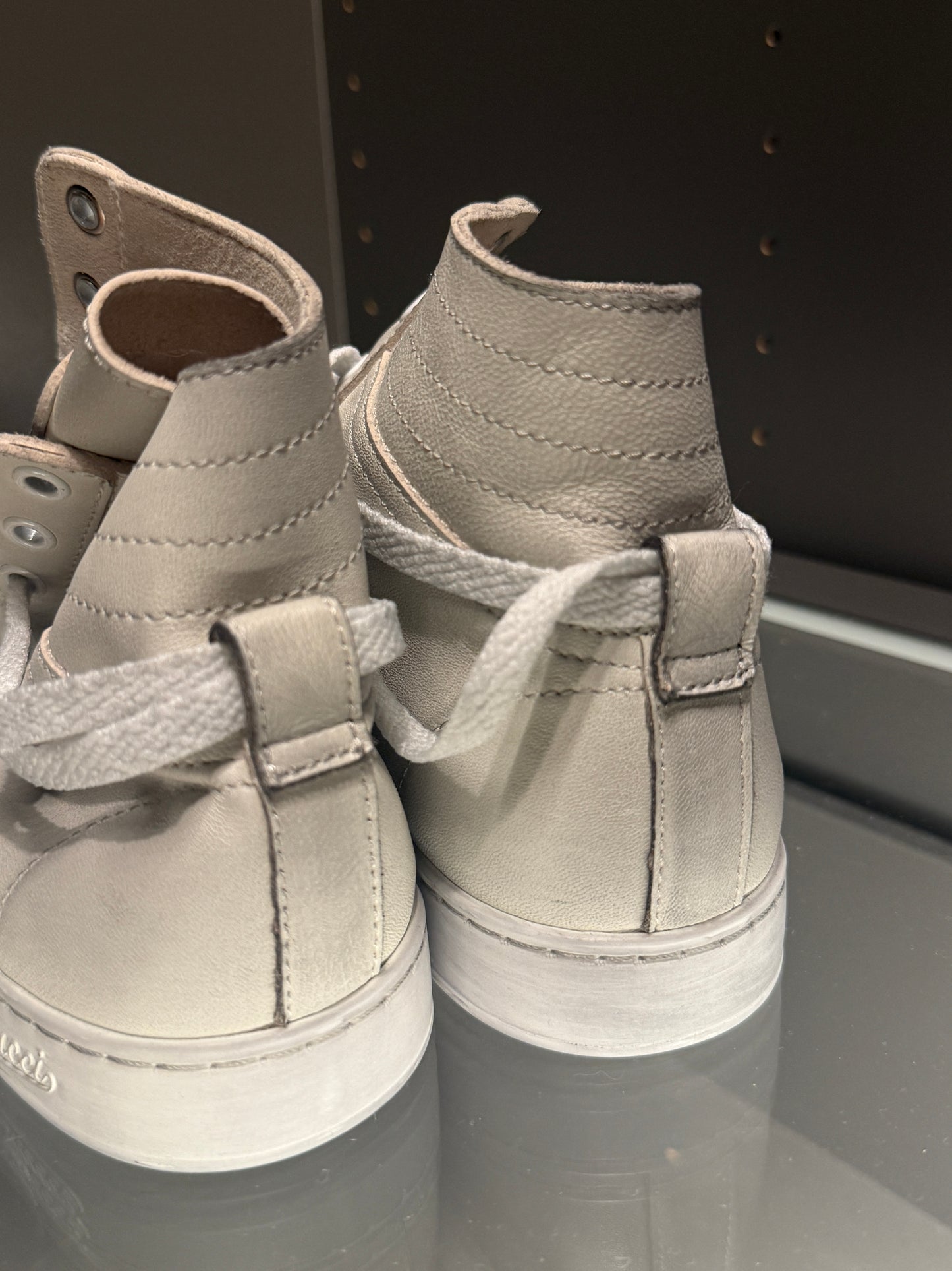 Tenis de bota
